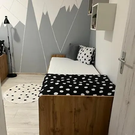 Laza Apartmán